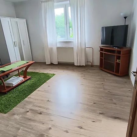 S Parkovanim Appartement Ostrava