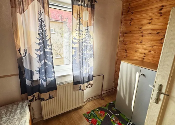 Ve Druhem Patre S Parkovanim Apartment